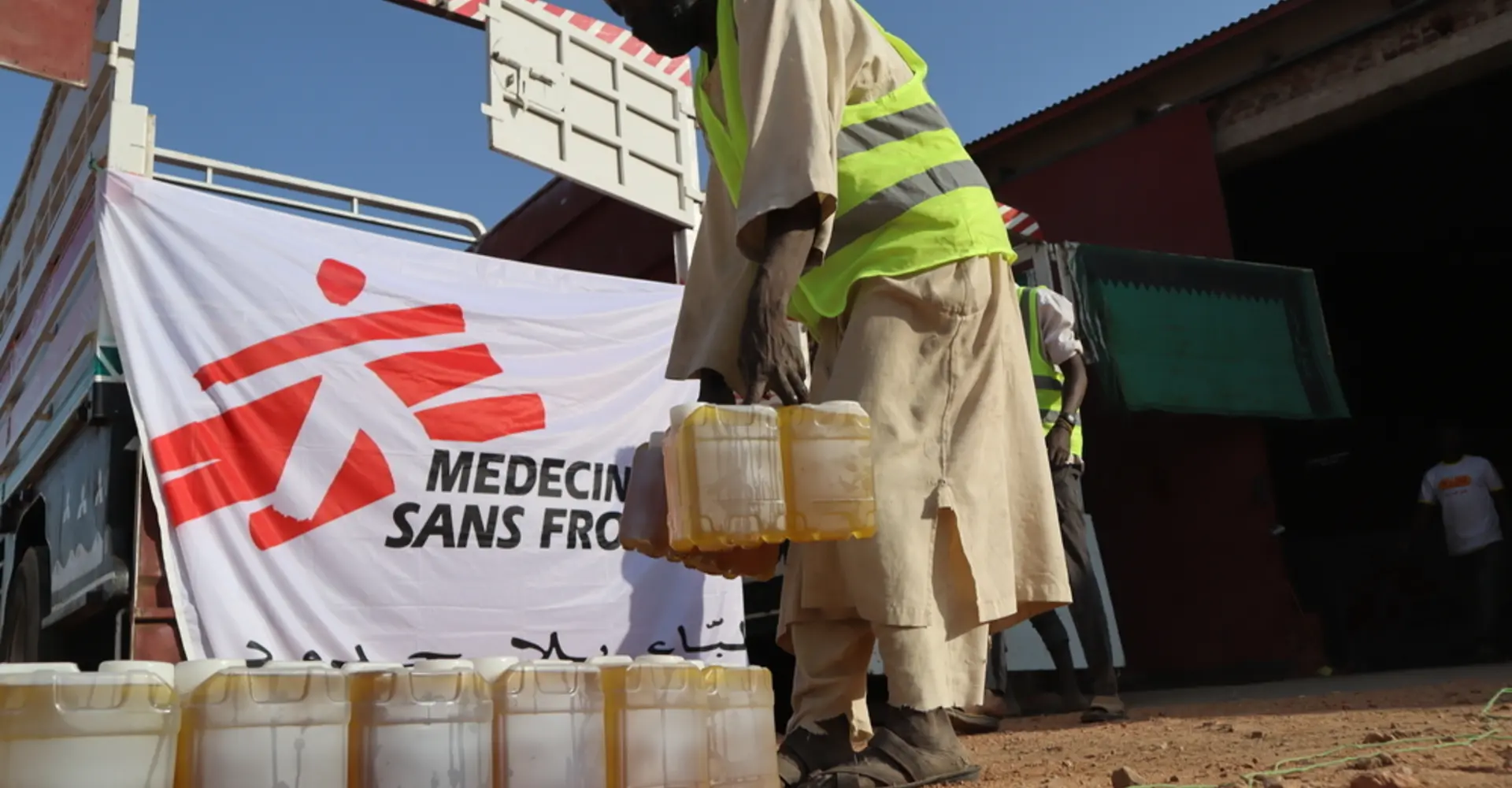  Food distribution in South Darfur