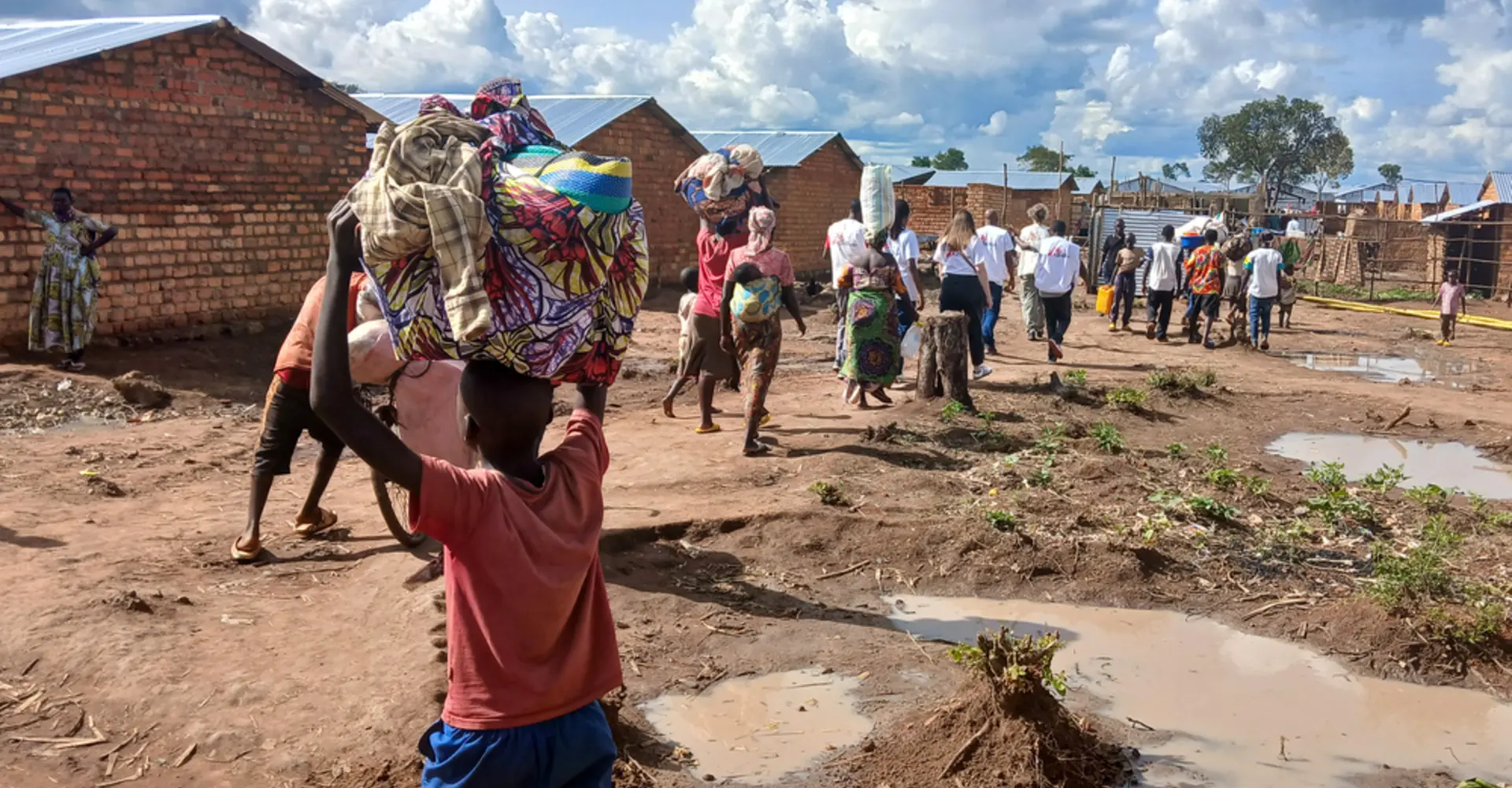 MSF supporting Congolese refugees in the Musenyi site