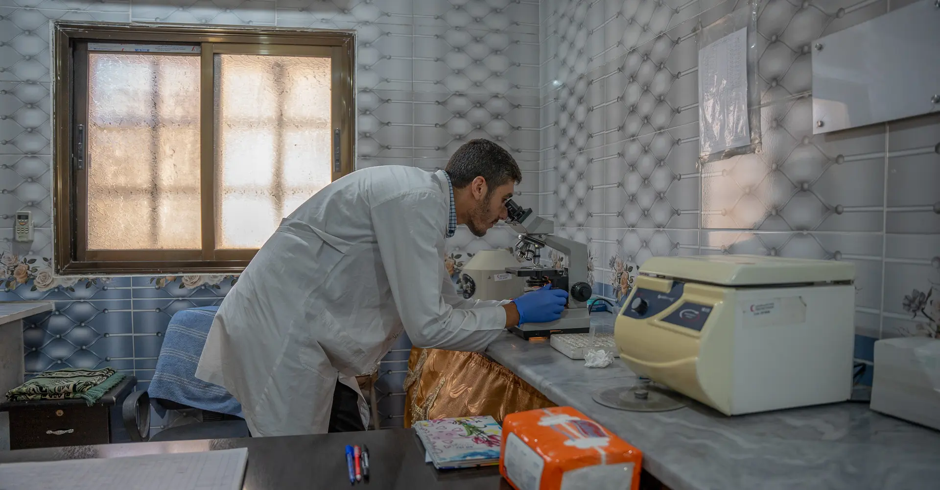Msf staff in lab