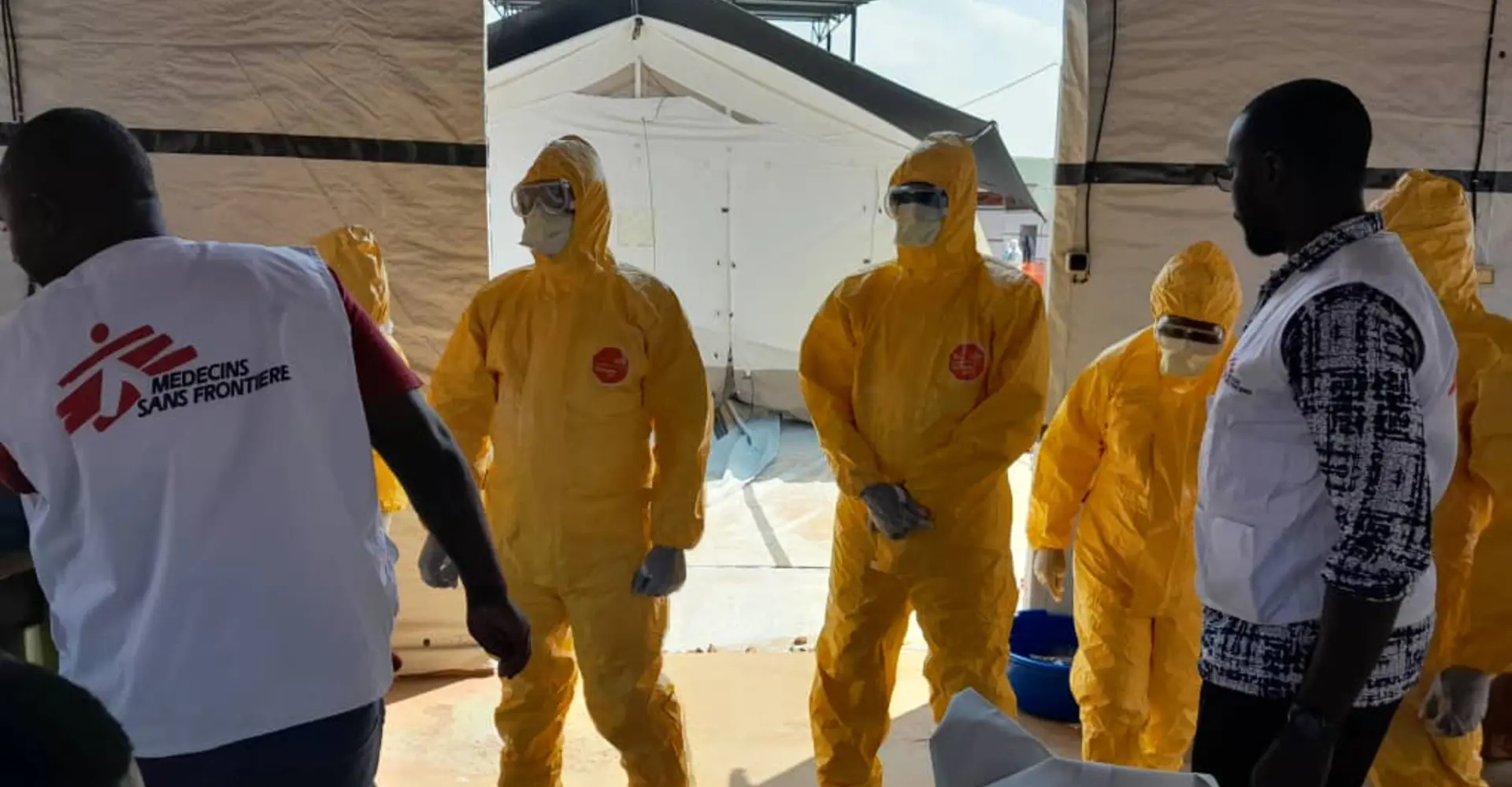 MSF Staff training on response to Ebola cases