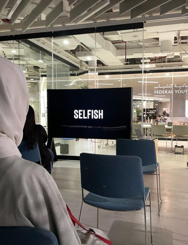 Selfish in Dubai